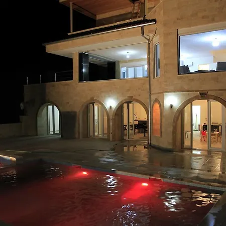 Donmez 카기켁